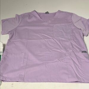 NiaaHinn Large Purple Short Sleeve V Neck Multi Pocket Scrub Top